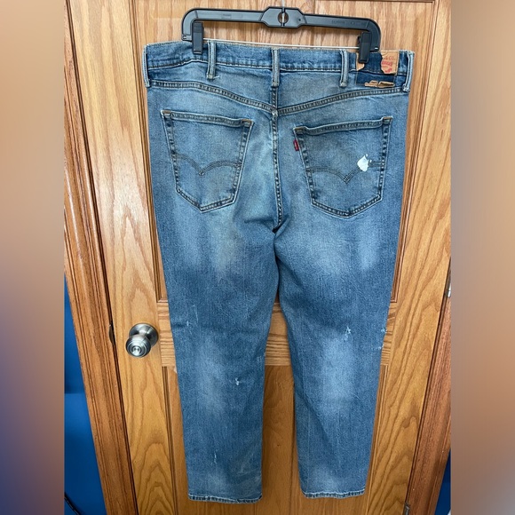 Levi's Distressed Slim Fit Jeans - Size 38x32 - Picture 4 of 10